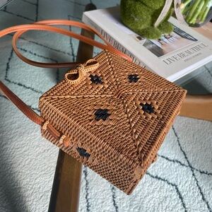 Straw Rattan Natural Handwoven Square Crossbody